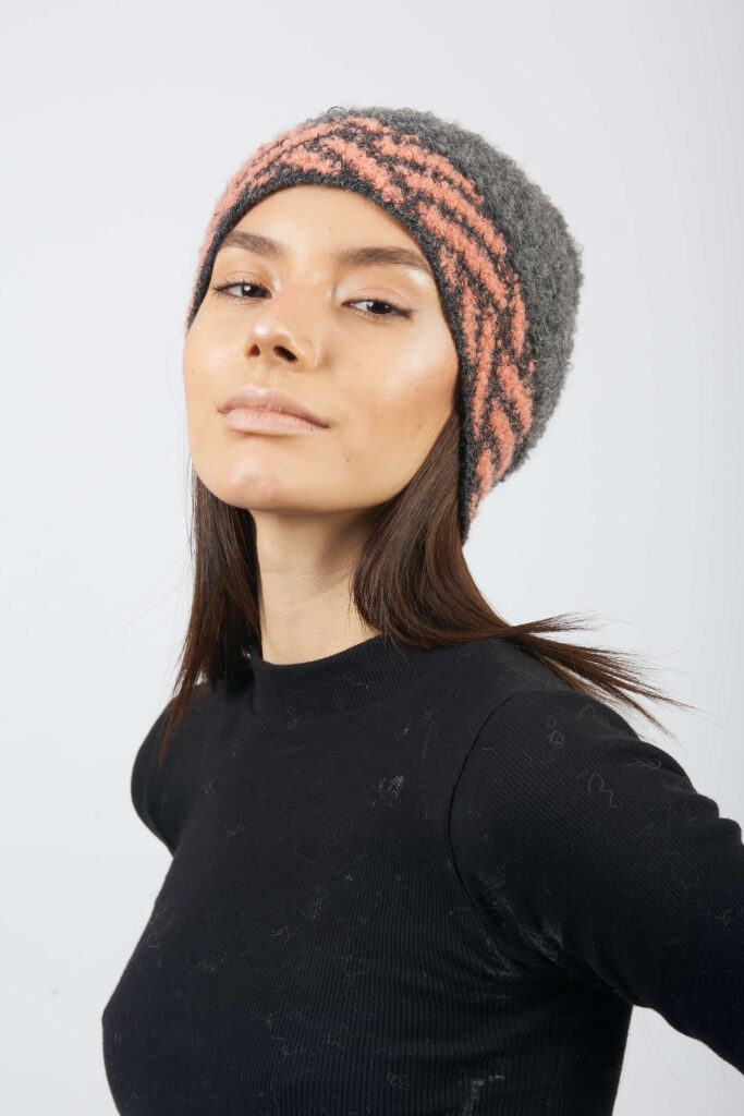 Embossed border beanie - Image 2