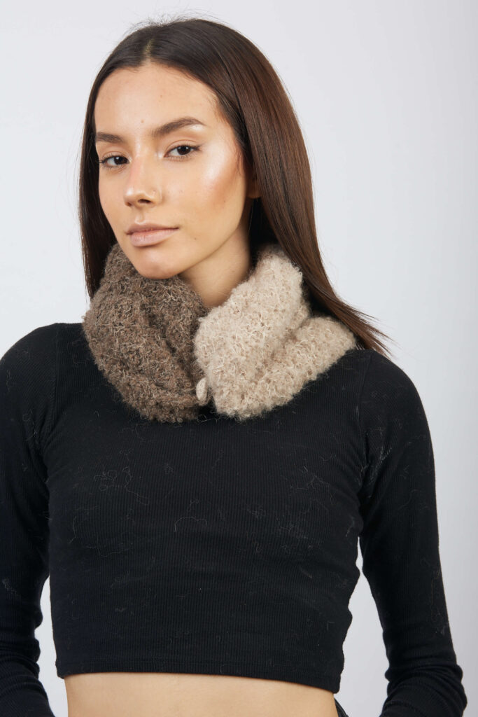 Scarf beanie - Image 4
